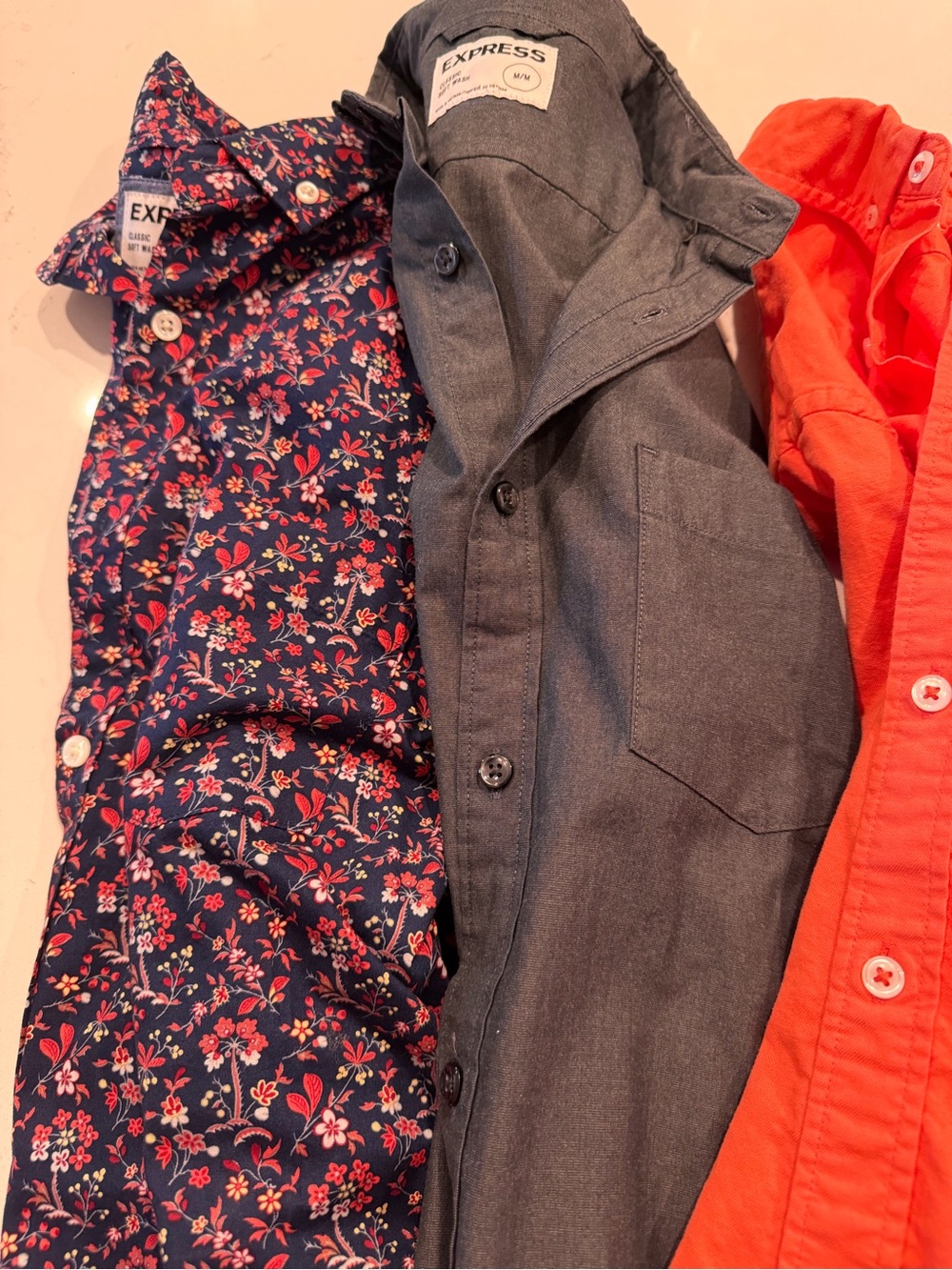Express Men’s Classic Fit Soft Wash Button-Down Shirt Bundle - Picture 9 of 9